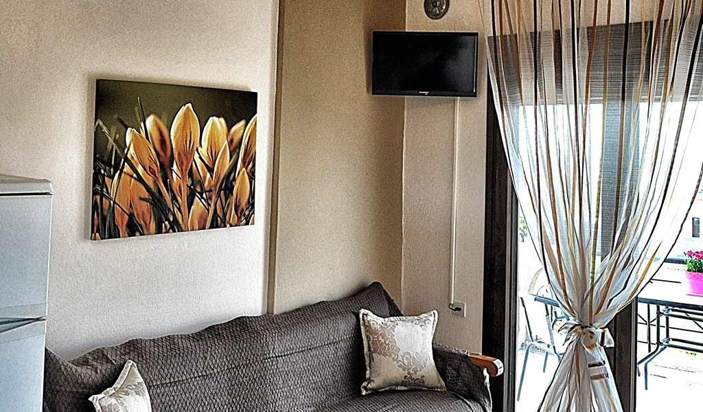 Apartment III